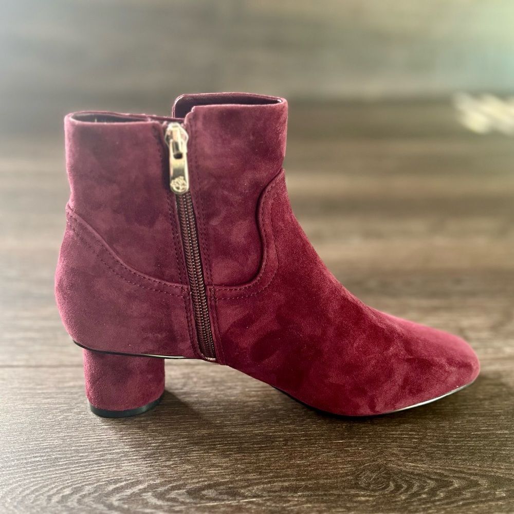 Draper James Bethany Ankle Booties in Burgundy. Size 7. NWOT! - Picture 6 of 16